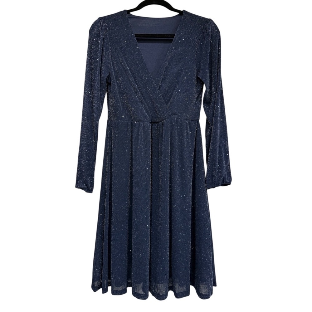 Women’s V-Neck Cinched Waist A-line Dress - Picture 3 of 7
